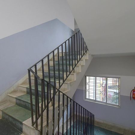 Super Collection O Bricks Inn Hazra Road Near Birla Mandir كولكاتا المظهر الخارجي الصورة