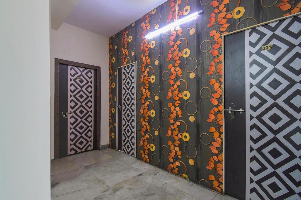 Super Collection O Bricks Inn Hazra Road Near Birla Mandir كولكاتا المظهر الخارجي الصورة